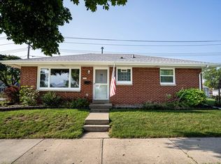 8901 W Warnimont Ave, Milwaukee, WI 53228