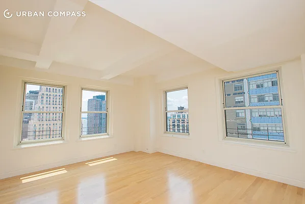 Sold by Compass | media 18