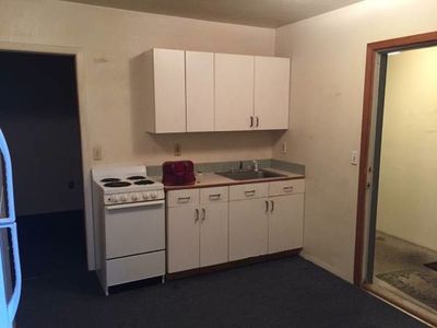 104 S Washington Ave APT 2, Newport, WA, 99156