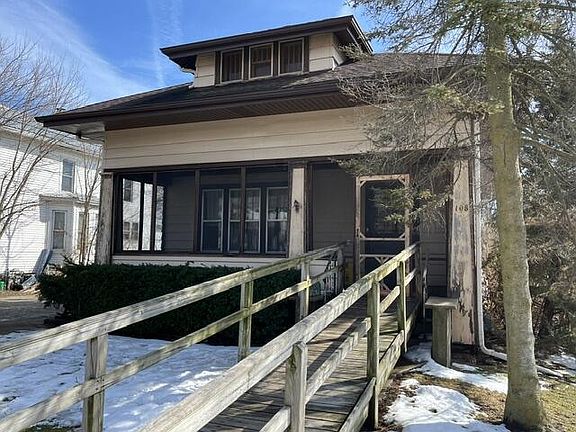 2nd image of 108 East Sherman AVENUE