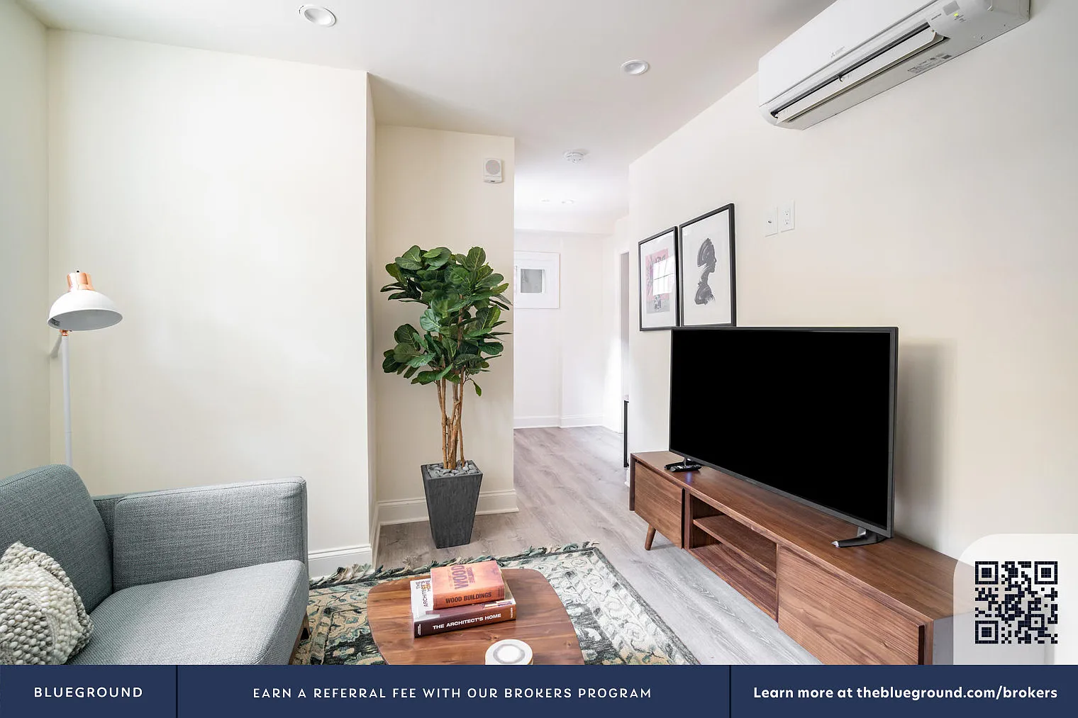 1 bed, 1.0 bath, 450 sqft, $2,350 — Photo 3