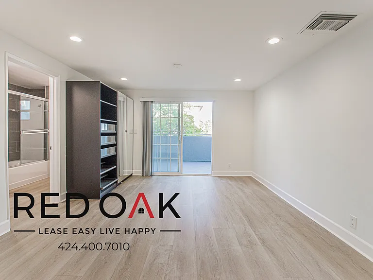 317 S Hamel Rd #C — Photo 43