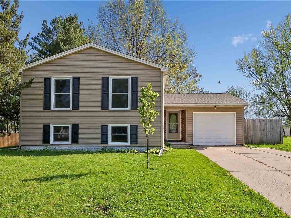 1st image of 230 Heritage Dr