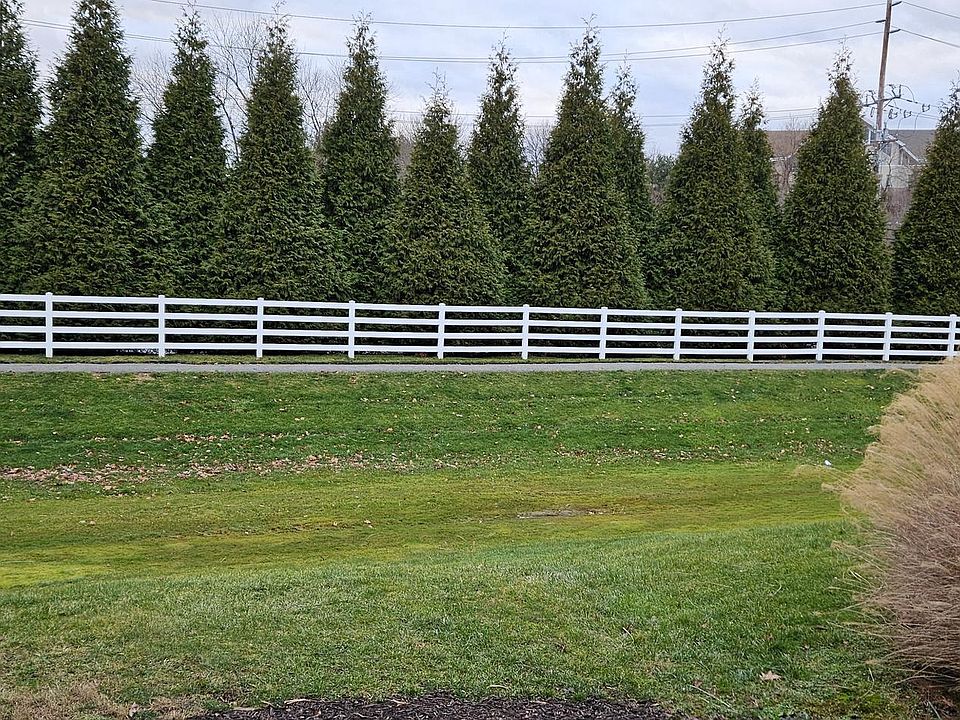 2nd image of 101 Cumbrian Ct