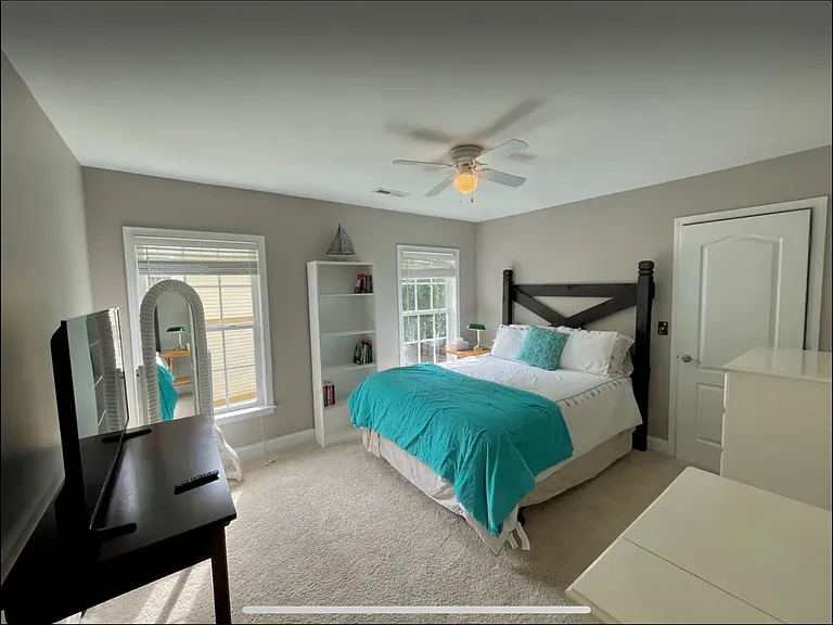 210 Brooks Dr — Photo 38