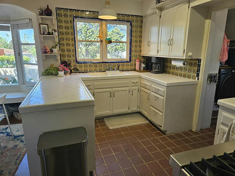 3539 Elliott St — Photo 26