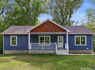 238 Simpson Ln, Oakdale, CT 06370