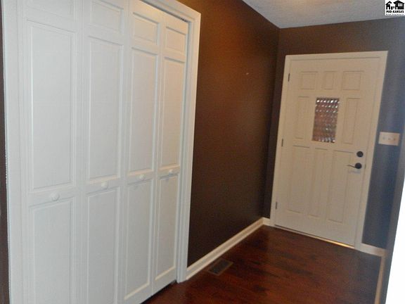 2nd image of 2701 Westminster Dr
