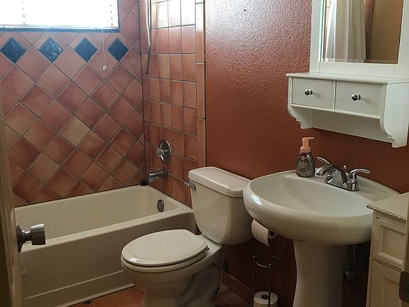 2nd image of 2640 W Lazybrook Dr