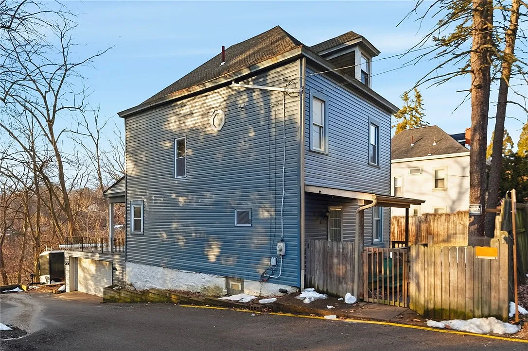 228 Sylvan Walk photo 1