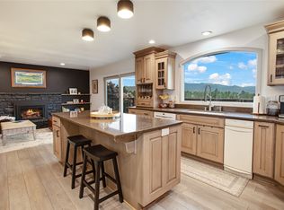 6005 N Meadowwood Ln, Missoula, MT 59803