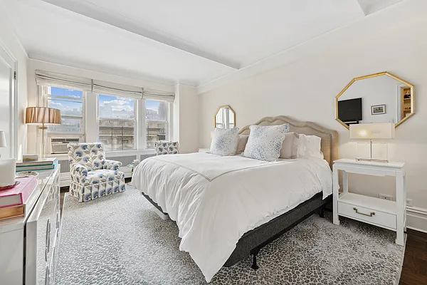 Rented by Douglas Elliman | media 9