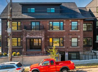 4757 18th Ave NE UNIT A, Seattle, WA 98105