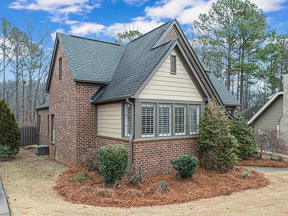 2nd image of 3711 James Hill Cir