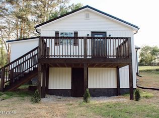 1104 Davis Chapel Rd, La Follette, TN 37766