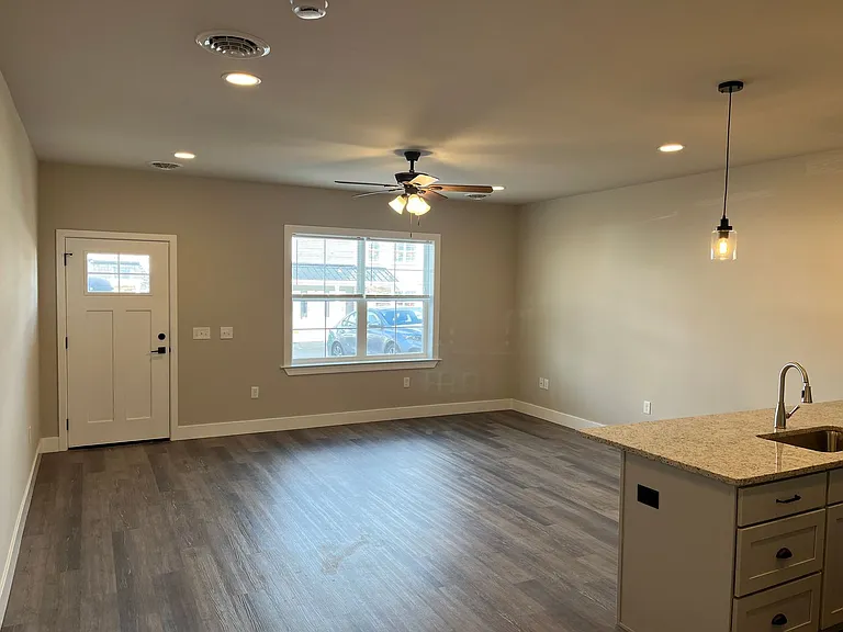 Salem Run Apartments Phase 2 — Photo 74