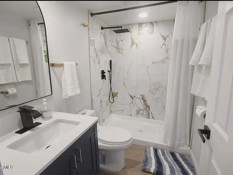 14620 N Yerba Buena Way #D — Photo 15