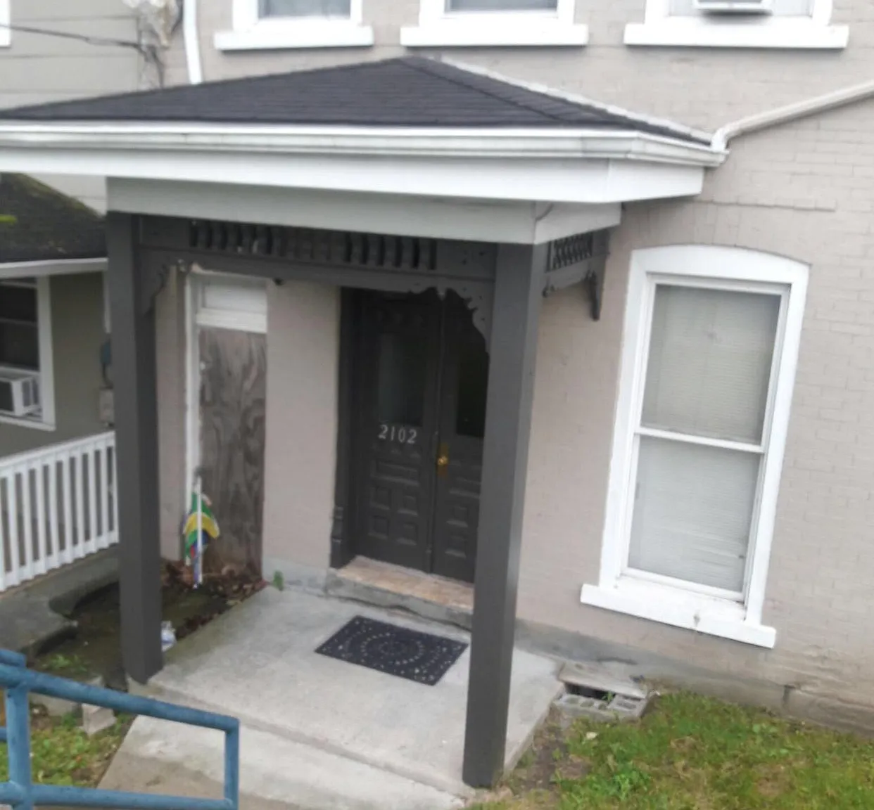 2 bed, 900 sqft, $1,699 — Photo 2