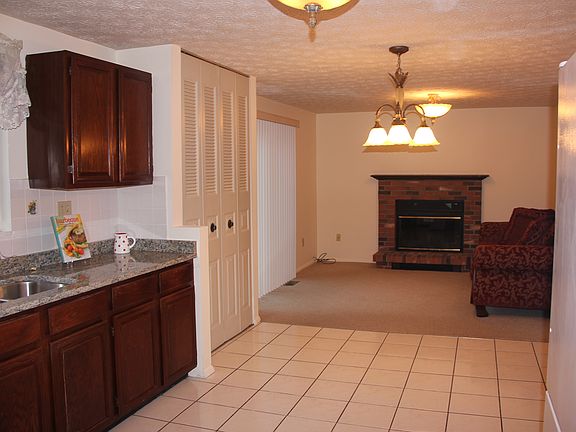 3rd image of 12515 Misty Water Dr