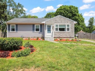 51 Stevens Rd, Swansea, MA, 02777