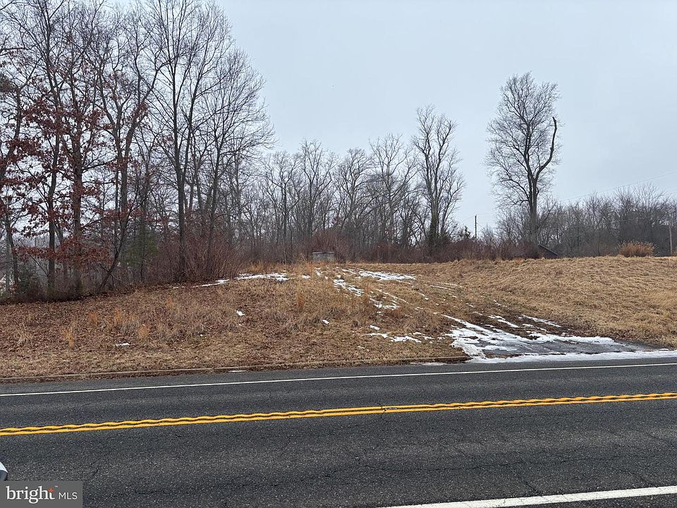 2nd image of 194 Nabb Ave