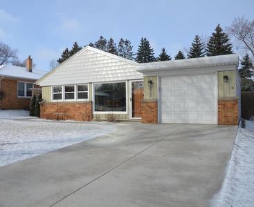 2925 South 56th STREET, Milwaukee, WI, 53219