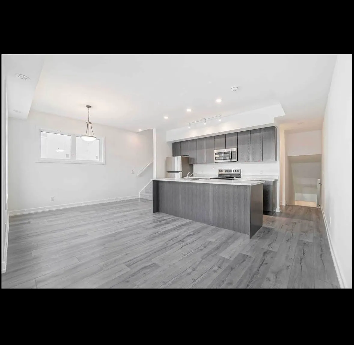 2 bed, 1135 sqft, $3,000 — Photo 1