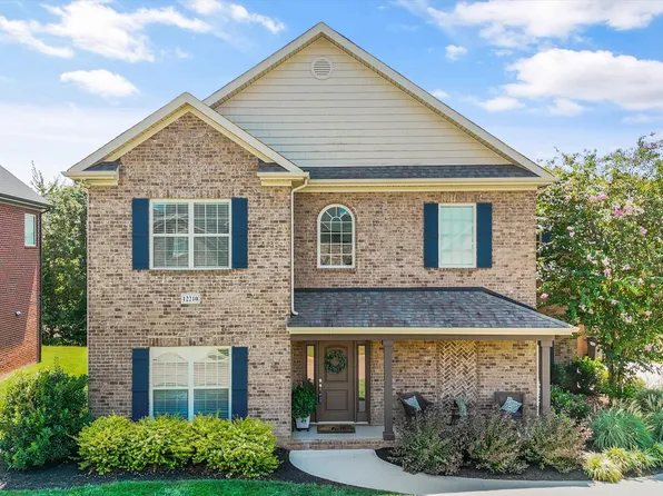 12210 Deer Crossing Dr, Knoxville, TN 37932