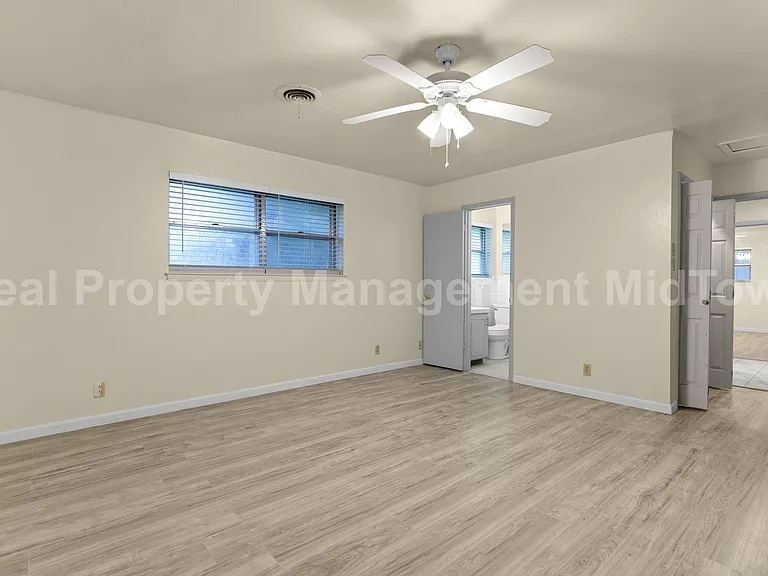 5308 Norma St — Photo 8