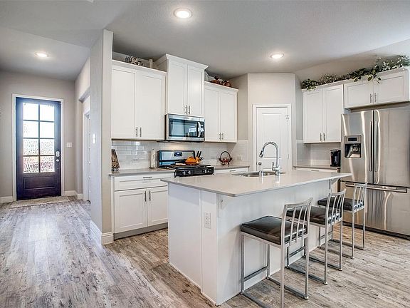 2nd image of 3717 Sweetclover Dr