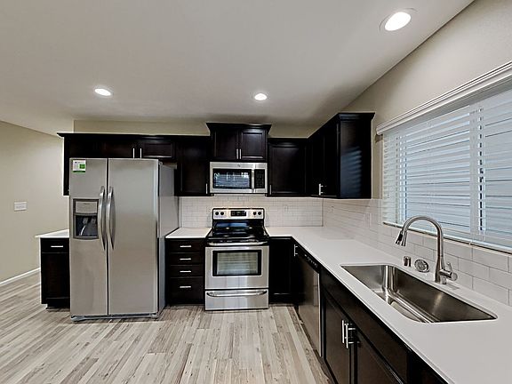 5th image of 18807 105th Avenue Ct E