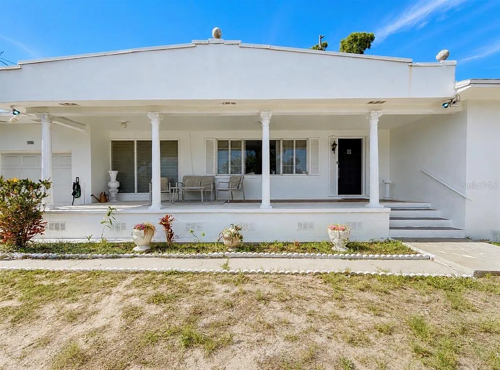 Building Photo - 1006 Gulf Rd