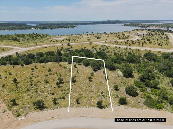 1079 Clearwater Point, Graham, TX 76450