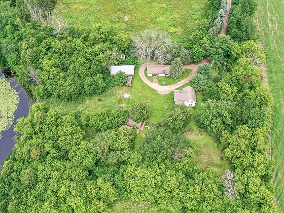 4th image of 9555 Deer Garden Ln