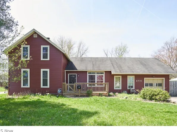 645 Wesley Dr, Berea, OH 44017