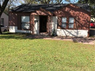 3315 W Clarendon Dr, Dallas, TX 75211