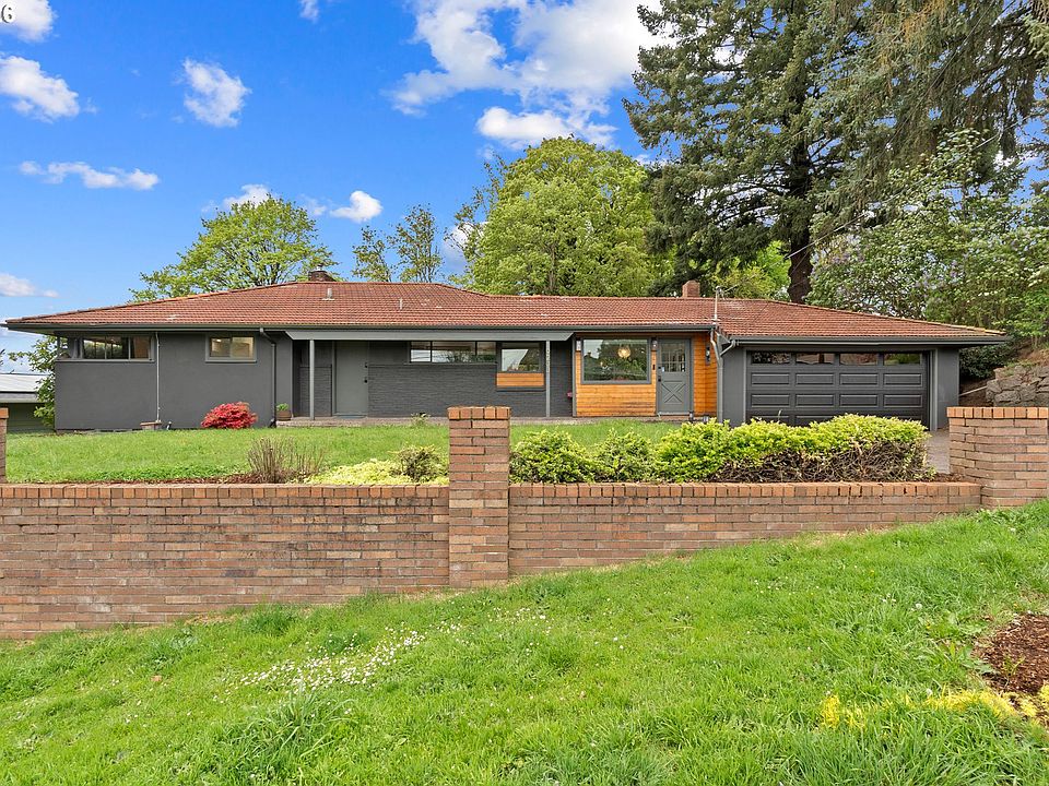 1st image of 9233 SE Harney Ct