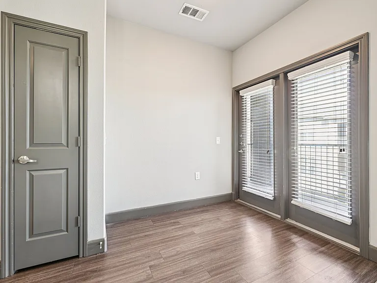 North Creek Apartments in Hutto, Texas