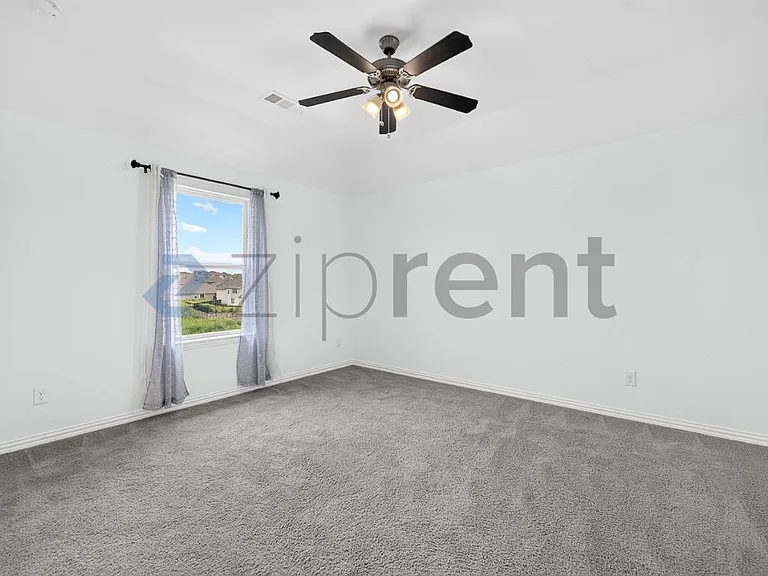 205 Somerset Dr — Photo 27