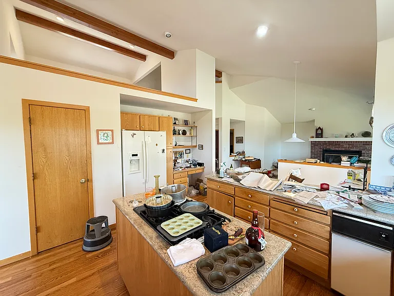 2620 Briarwood Dr — Photo 10