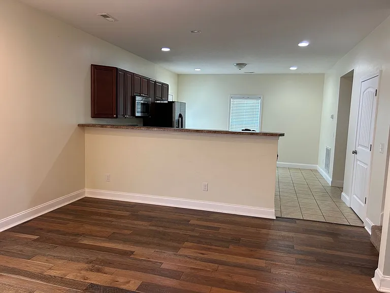 1311 Carrberry Ct — Photo 3