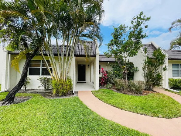 123 Lake Susan Drive, West Palm Beach, FL 33411