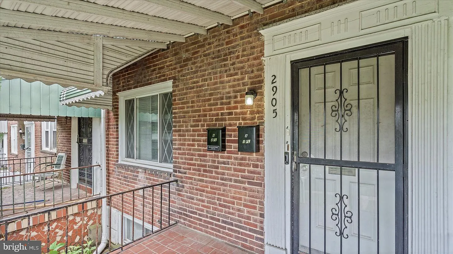 2905 E Federal St — Photo 4