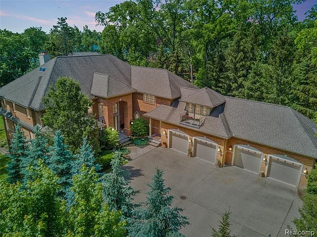1st image of 4359 Oak Grove Dr