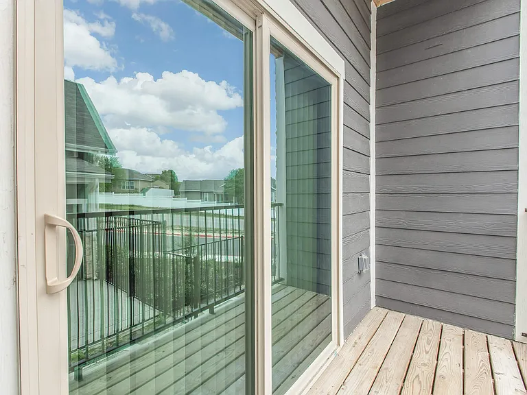 2601 Singing Wind Dr — Photo 21