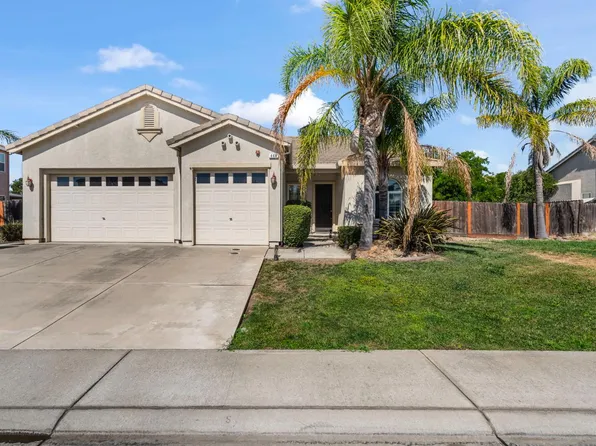 444 Sparrow Dr, Galt, CA 95632