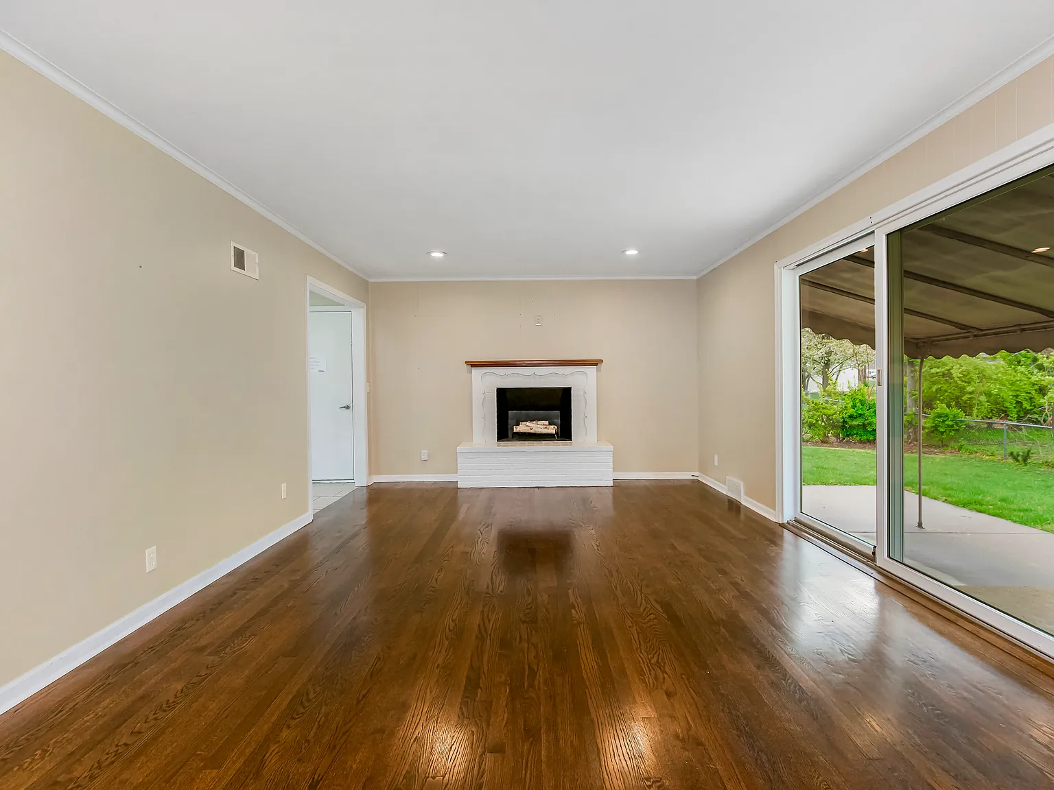 8400 Sate Line Rd - Leawood KS — Photo 4