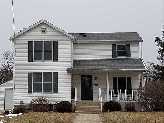 2nd image of 609 Benton Ave