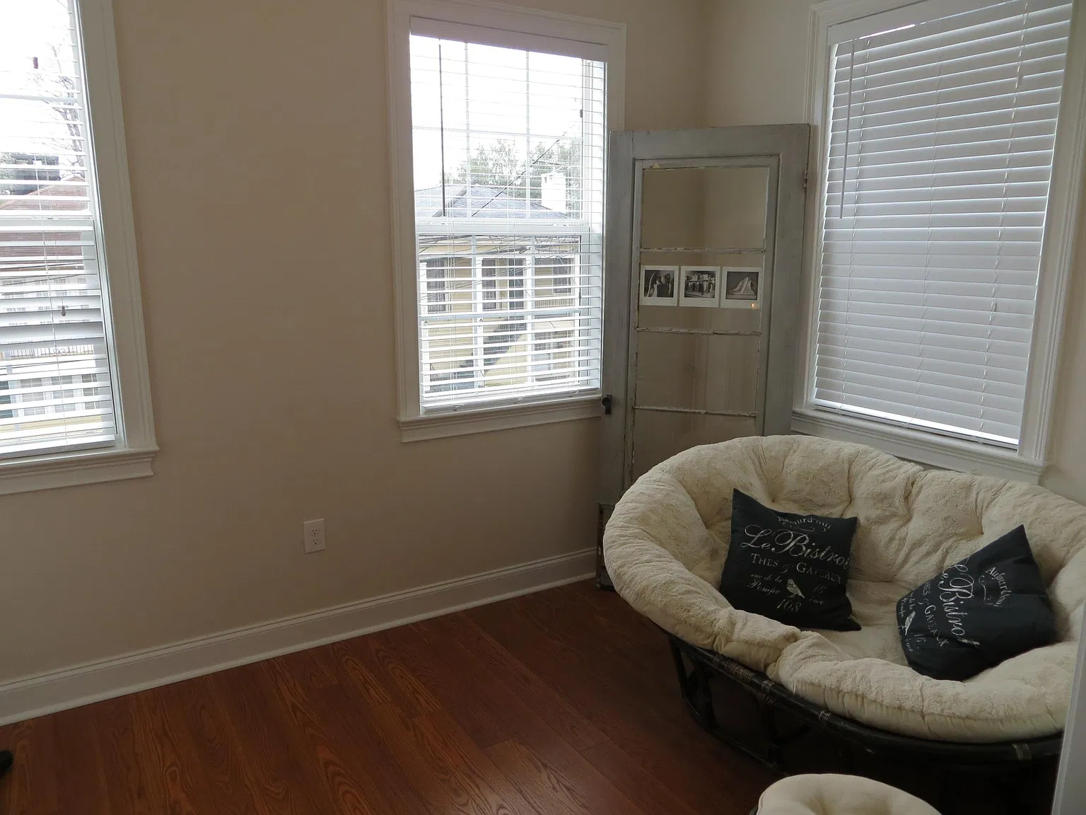 4 bed, 2000 sqft, $3,400 — Photo 2