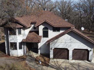 52092 120th St, Lyle, MN 55953